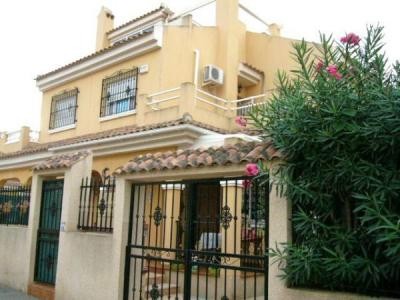 3 Bedrooms - Property - Alicante - For..