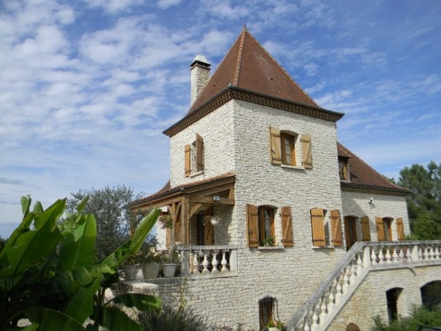 Spacious Equestrian Property With.. - 2