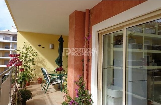 3 Bedroom Apartment in Central Lagos - 2