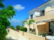 Oak Gardens apartments in Tala, Paphos