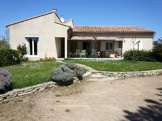 Great Villa On One Foot Superb..