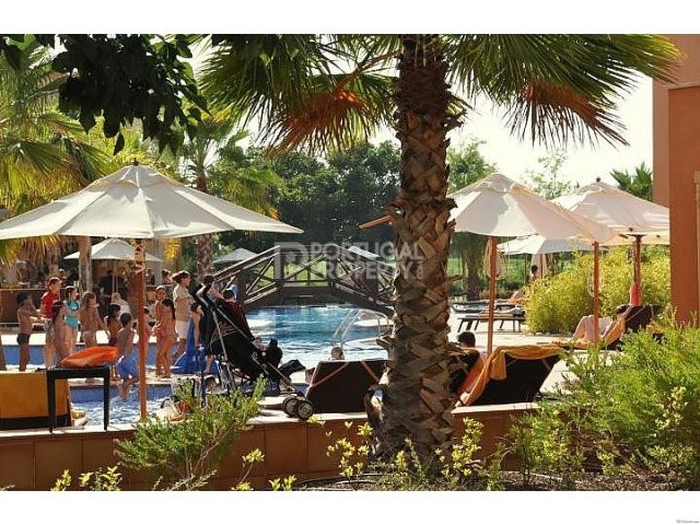 Stunning 3 bedroom apartments at Tivoli.. - 2