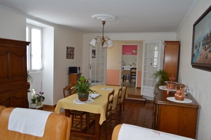 Large 4-bed village house with super.. - 2