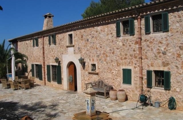 Beautiful Renovated Finca In Portol