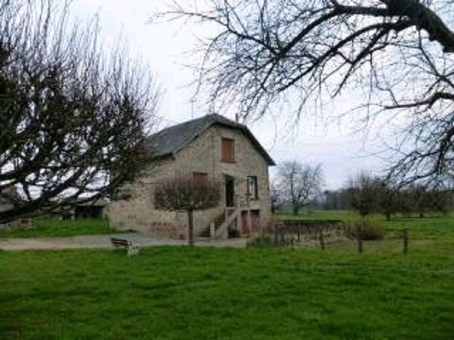 Near, Soudaine-Lavinadiere, Correze..