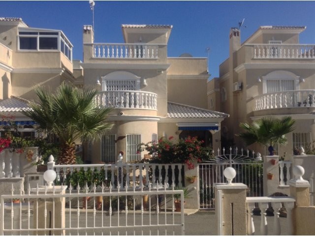 Detached for sale 159.950 € Costa..