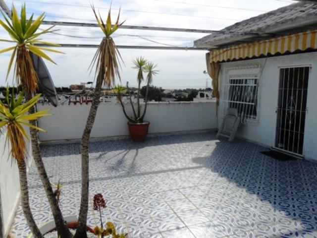 4 bedroom detached Blue Lagoon - 2