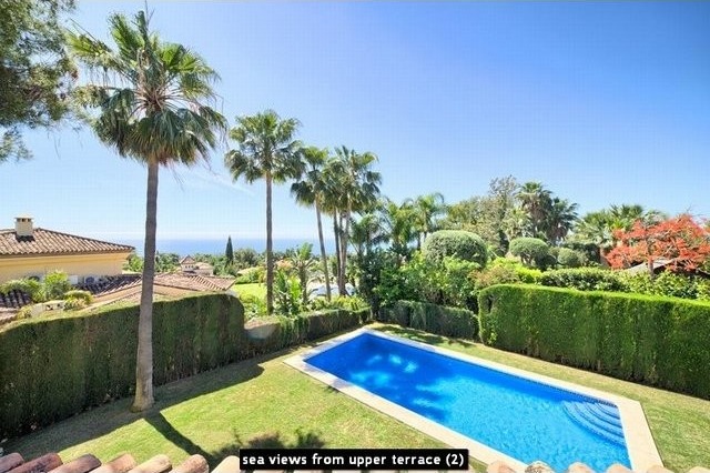 Villa for sale in The Golden Mile..