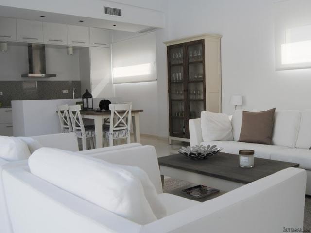 3 bedroom Villa For Sale: Villa Blanca.. - 2