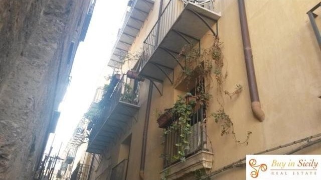 2 bedroom Apartment For Sale: vicolo..