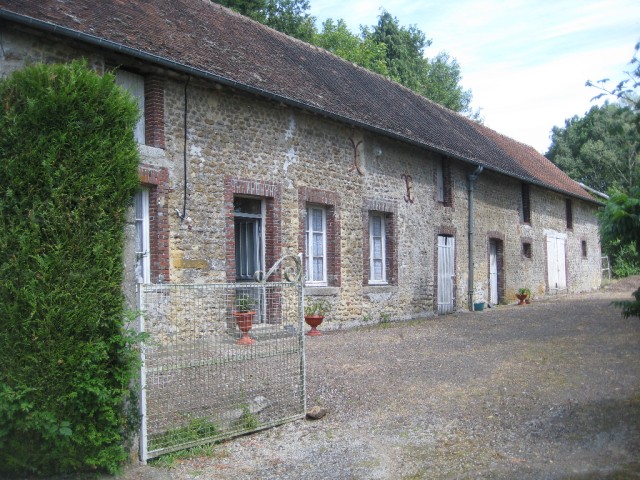 Maison A Vendre A Cinq Minutes Du Mele..