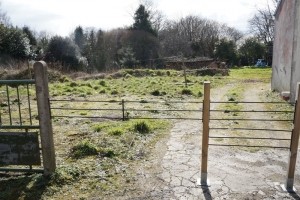 4 Bed Semi Detached French House - 2