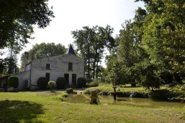 6 bedroom Character For Sale: 17350.. - 2
