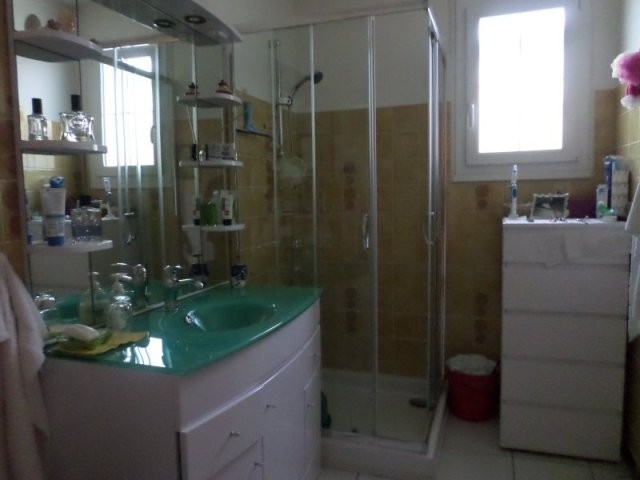 Vente Maison 4 Pieces De 90 M2 53600.. - 2