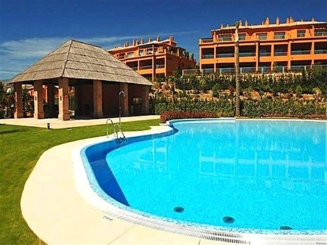 UH776 - Benahavis (Benatalaya) -..