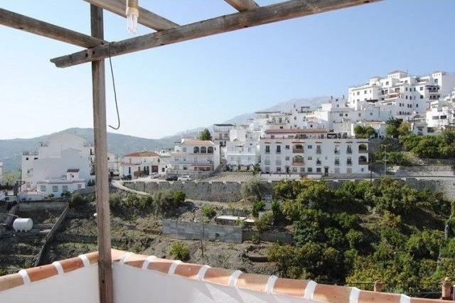 Town House for Sale in Competa, Competa..