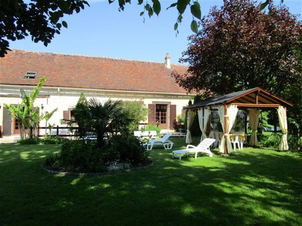 Pretty House With Pond, Garage, Terrace..