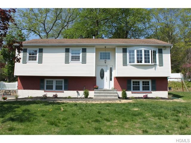 3 bedroom Residence For Sale: Mohegan..
