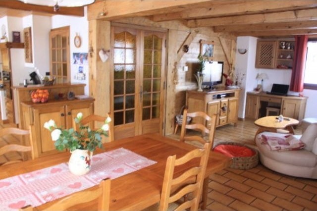 Large 3 bed apartment (100m²) with.. - 2