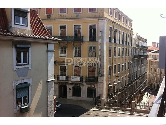 Project - 2 Bedroom Apartment Cais..