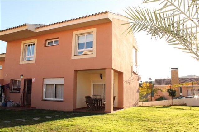 3 Bedrooms - Townhouse - Malaga - For..