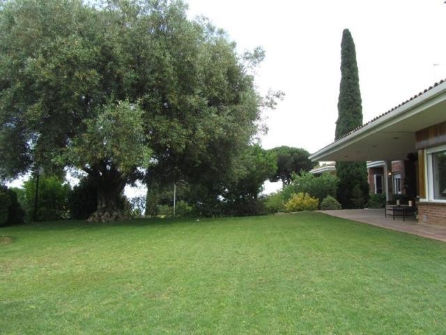 7 bedroom Detached House For Sale:.. - 2