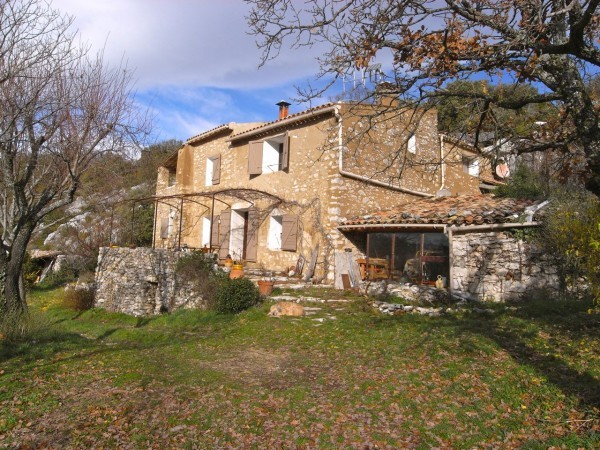 V0875 Renovated stone farm house in..