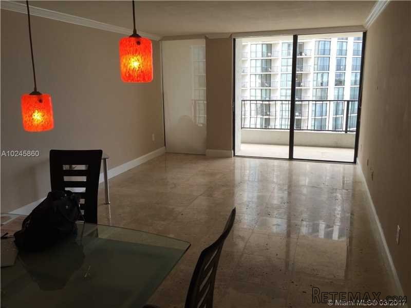 1 bedroom Flat For Sale: 555 NE 15 St #.. - 2