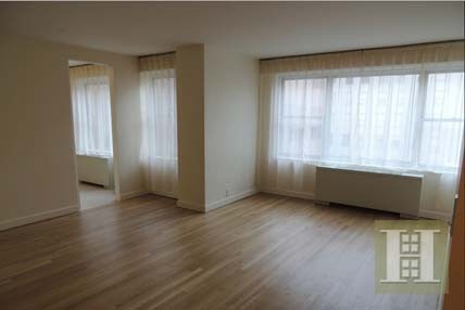 2 bedroom Apartment For Sale: EAST 61ST..