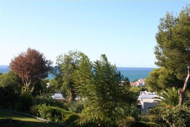 Apartment - Two bedroom apartment with..