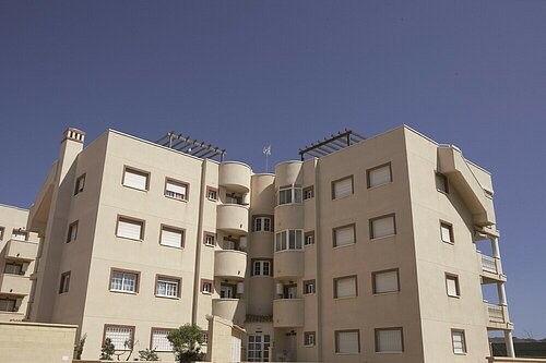 2 BED BEACH APARTMENT