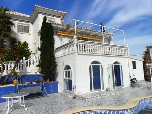 4 bedroom detached Blue Lagoon