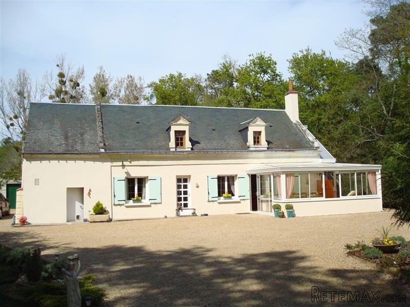 Superb 4 Bedroom Character Fermette..