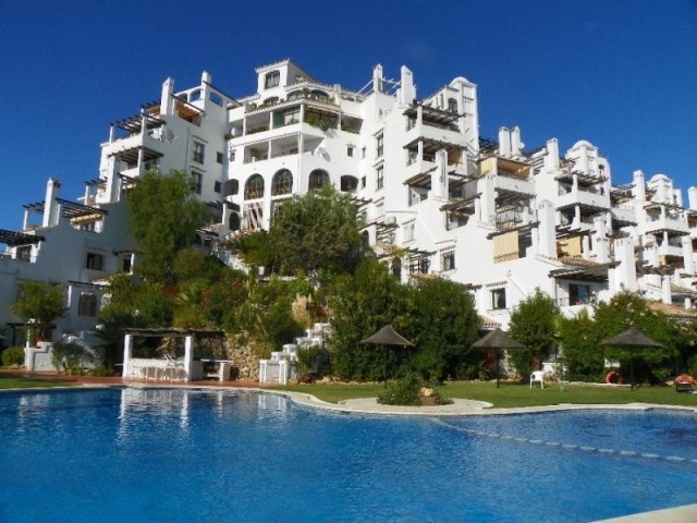 2 Bed Apartment for sale in Mijas Costa