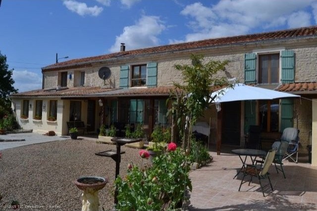 Fully Modernised Farmhouse Offering..
