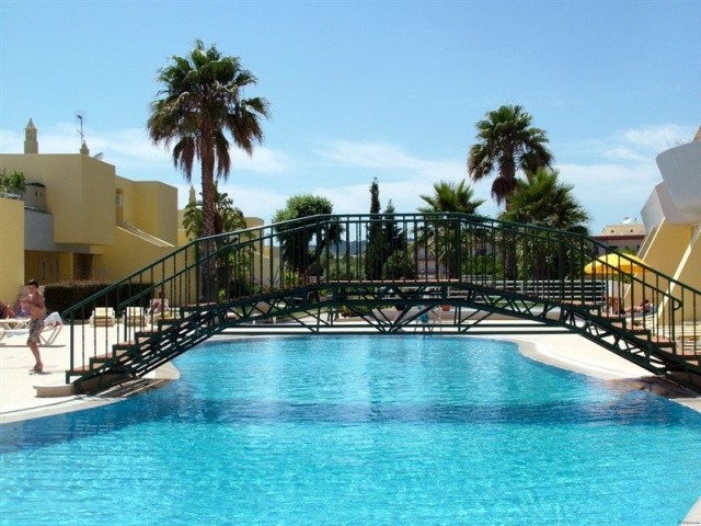 THE PERFECT HOLIDAY APARTMENT