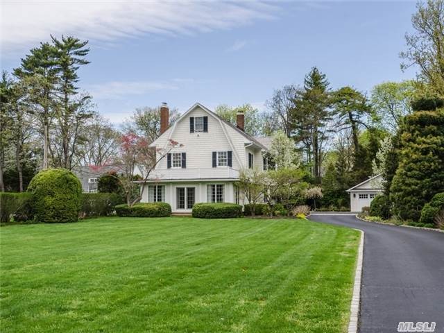 95 4th St Garden City, NY 11530 - 2
