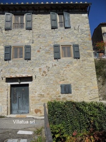 Village/town House - For Sale - Bagni..