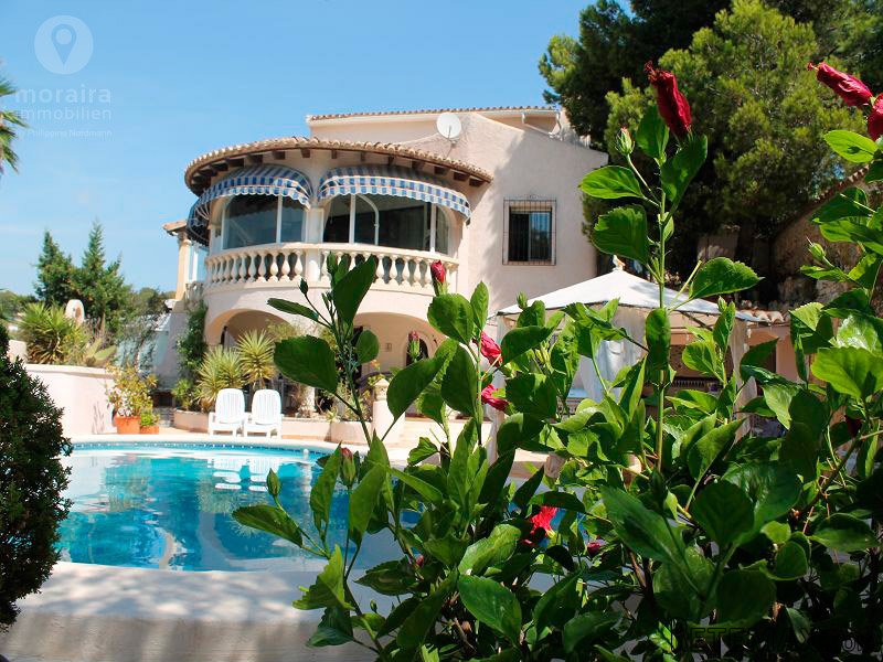 4 Bedrooms - Villa - Alicante - For Sale