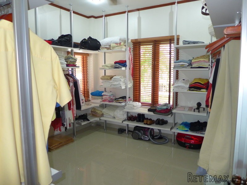 Chic 3 bedroom pool villa in safe.. - 2
