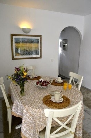 2 Bed Apartment for sale in Calahonda - 2