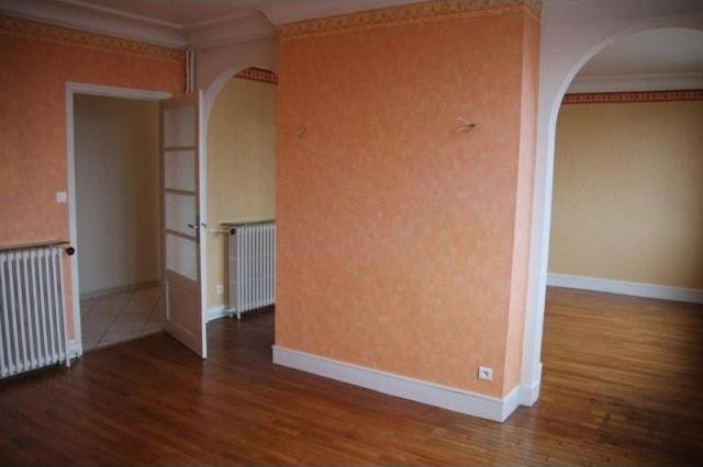 3 bedroom Flat For Sale: 87000 LIMOGES