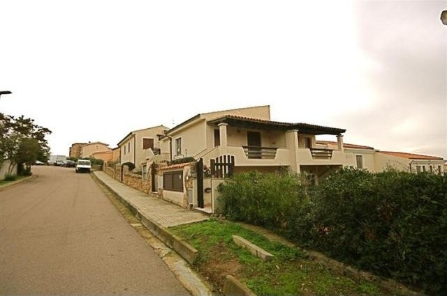 1 Bedroom - Apartment - For Sale