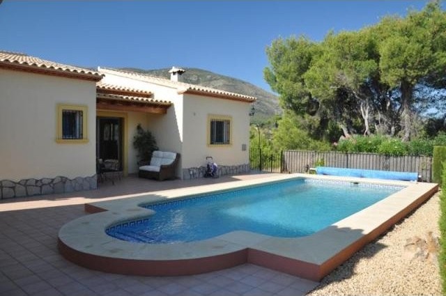 4 Bedrooms - Villa - Alicante - For Sale - 2