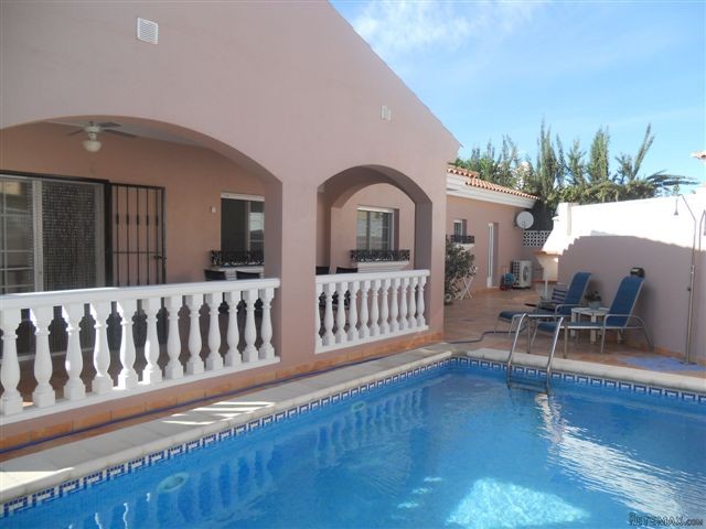 Villa For Sale, San Juan De Los..