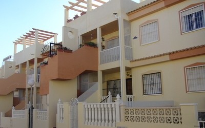 Resale · Apartment · Spain · Costa Bl..