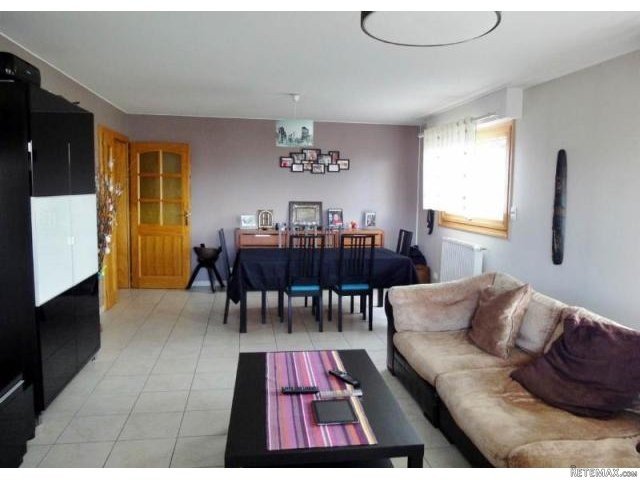 3 bedroom apartment for sale - 2