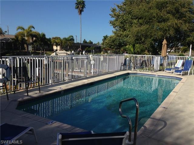 2 bedroom Condominium For Sale: Cape.. - 2