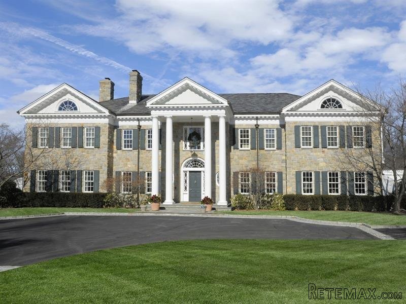 6 bedroom House For Sale: 47 Alpine.. - 2