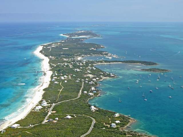 Singlefamilyvacant - This 1.82 acre..